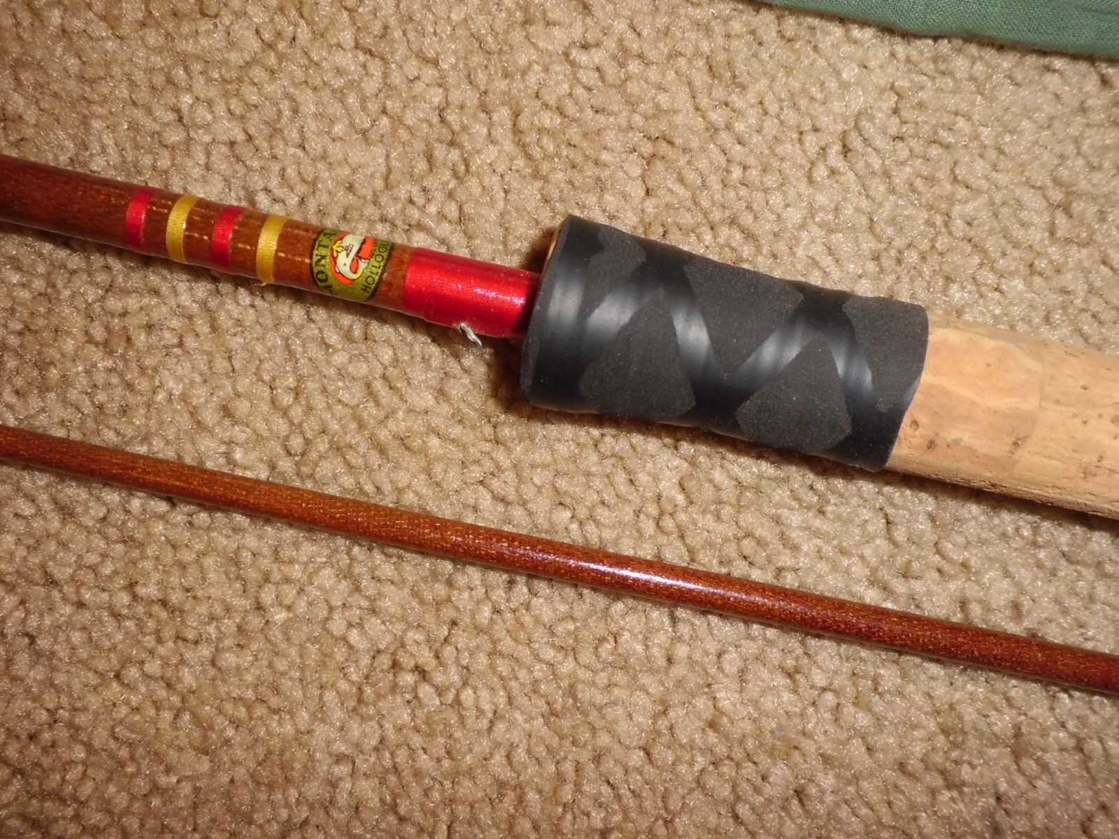 Vintage MONTAGUE Holloglass Spinning 7 Rod made in USA