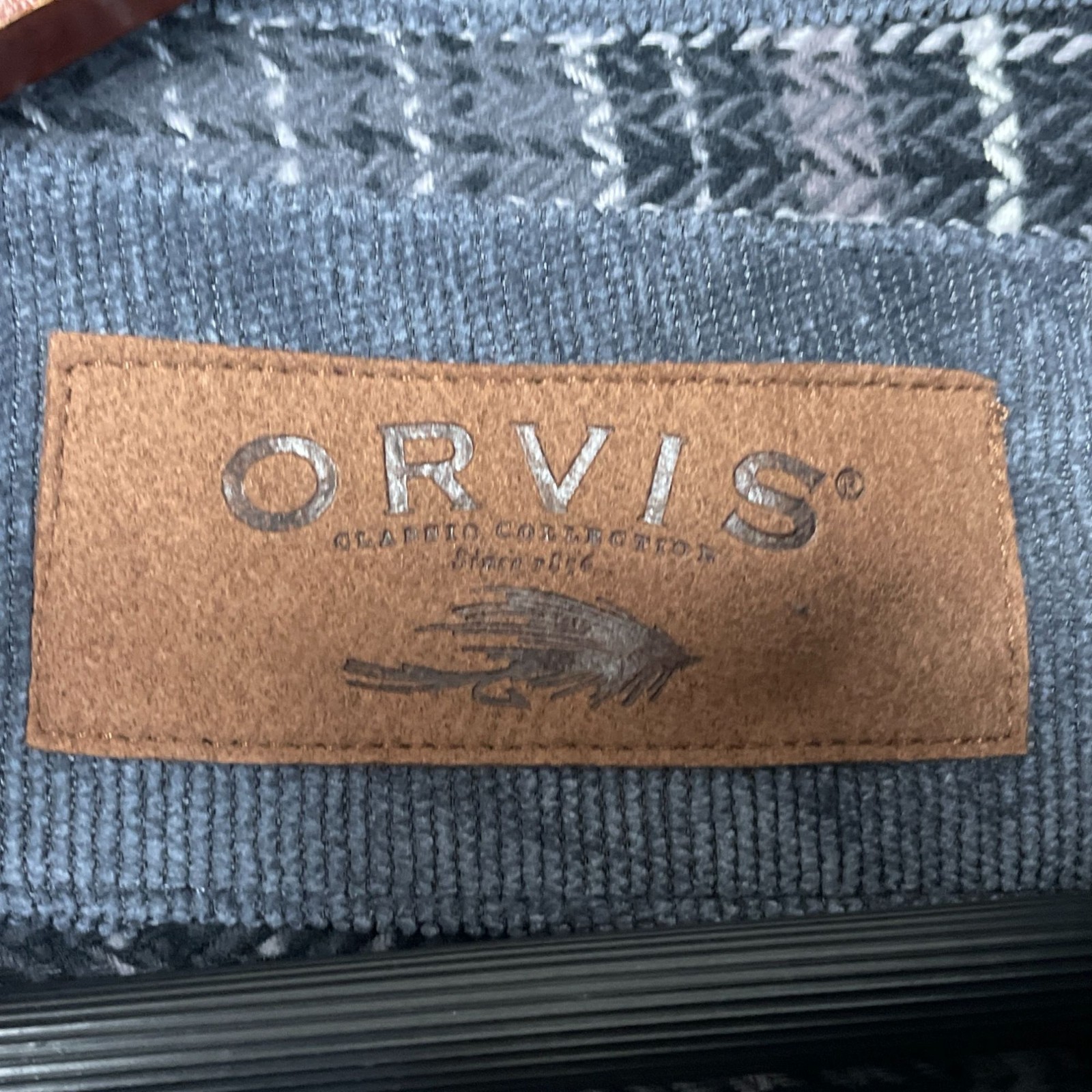 NWT Orvis Men’s L Gray Plaid Button-Up Shacket Flannel Side Pocket e1725