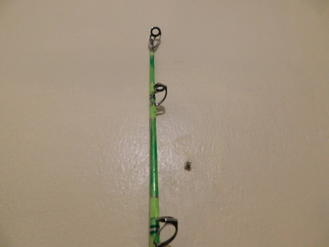 CUSTOM CONVENTIONAL ROD LIME GREEN PEARL MARBLE 25-50 LB TURBOS 7′ NEW