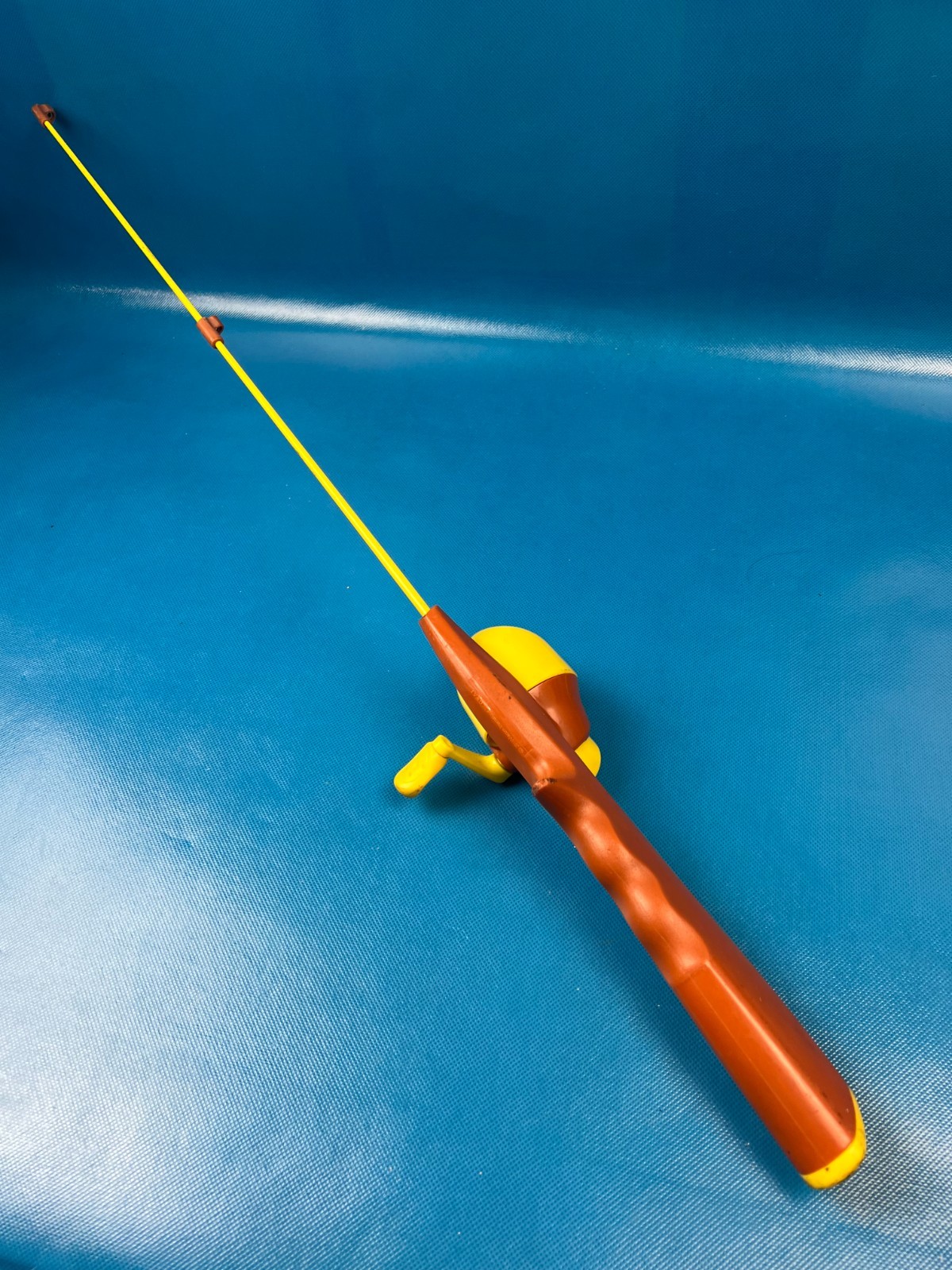 Zebco It Floats Sponge Bob Square Pants Fishing Pole