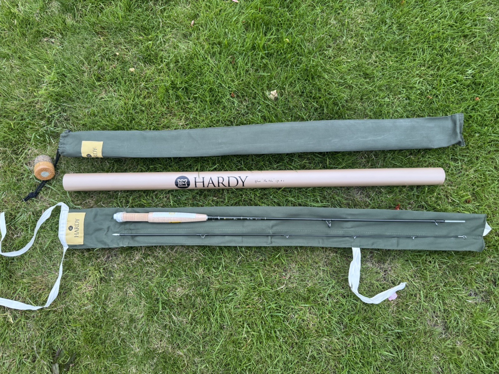 Brand new rare Hardy Glass The Aln 5ft 2pc trout fly fishing rod brook stream