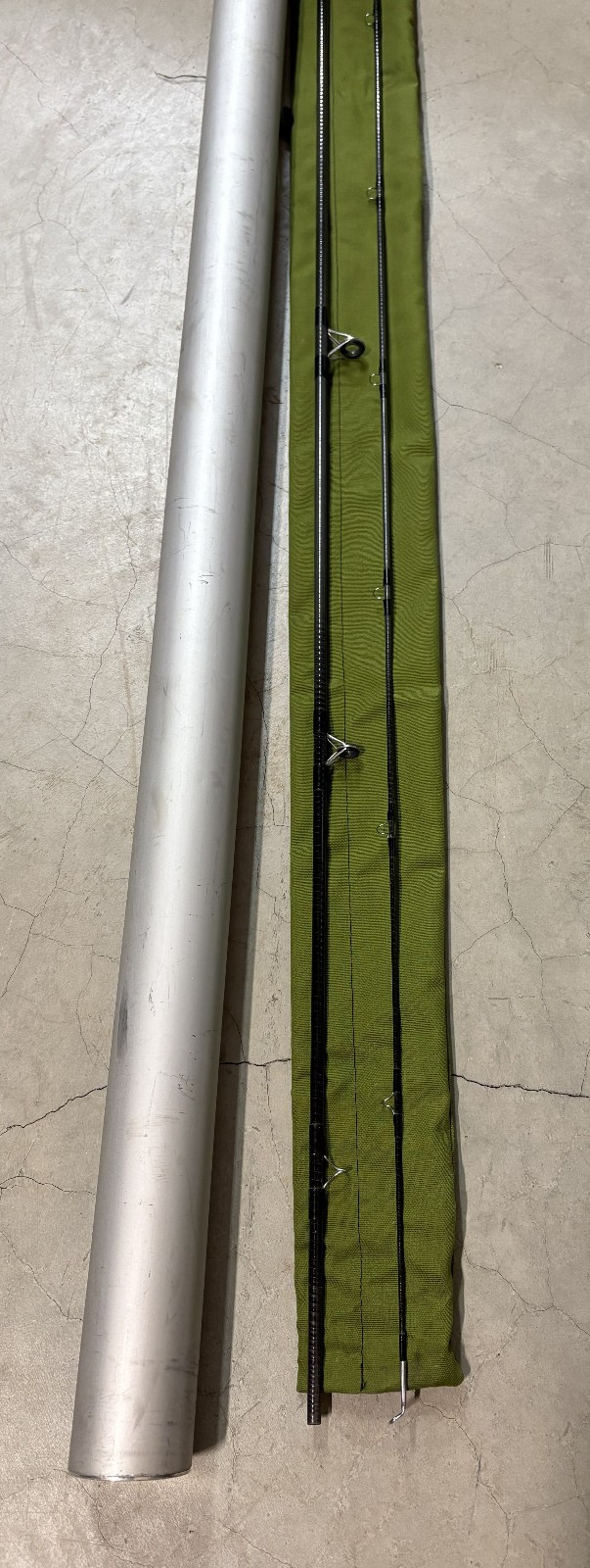 Orvis 9’ Shooting Star Graphite Fly Rod, #9 wt, 4.25oz 2pc With Tube And Sock