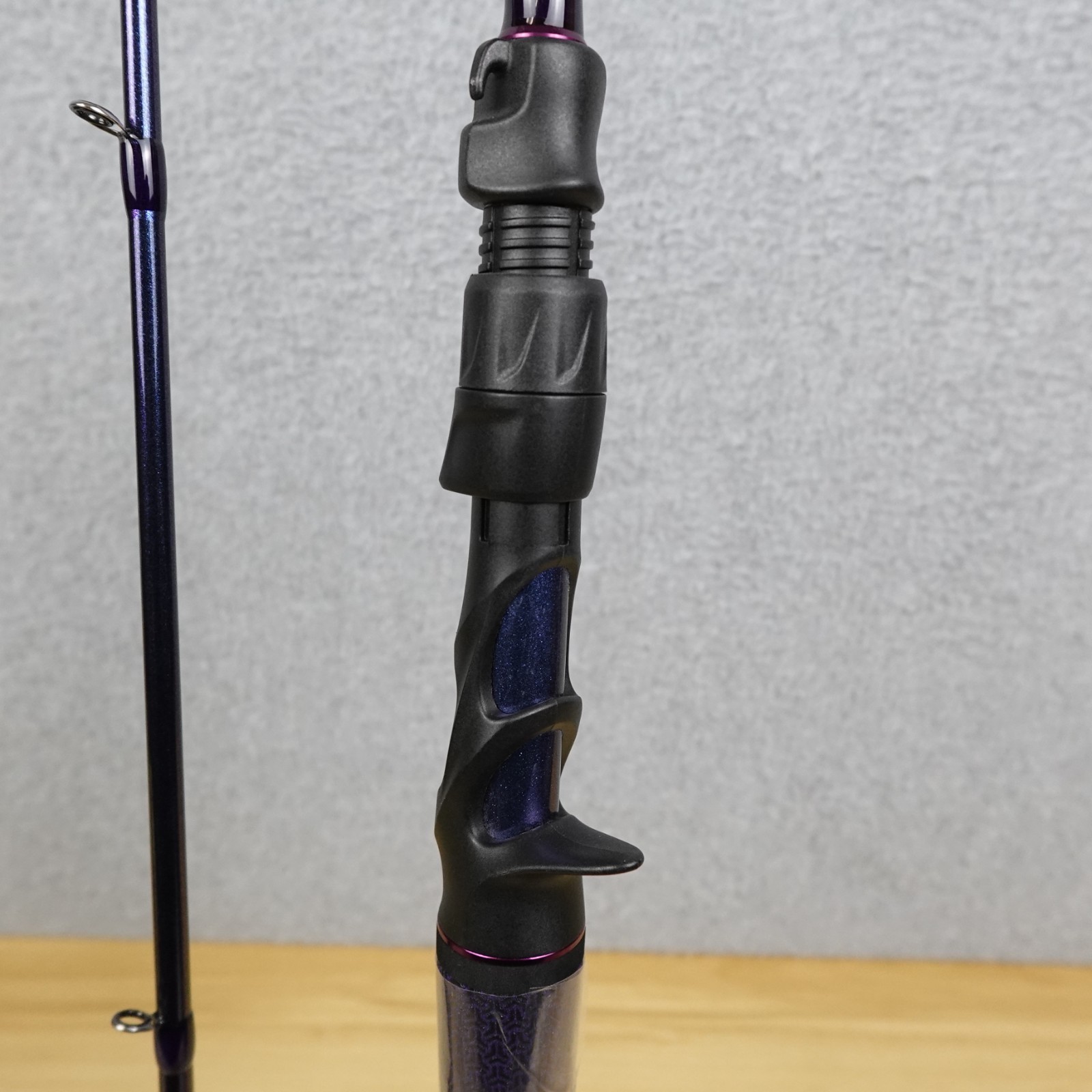 KastKing Royale Legend Pro Technique KastFlex IM7 Graphite 7′ Spinner Bait