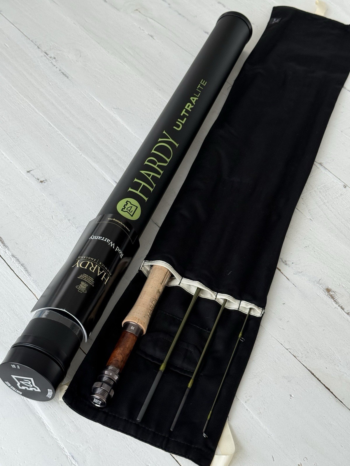 **BEAUTIFUL**🔥NEW HARDY ULTRALITE 4wt 8’ft Fly rod! 🔥~LEGENDARY~ 🔥