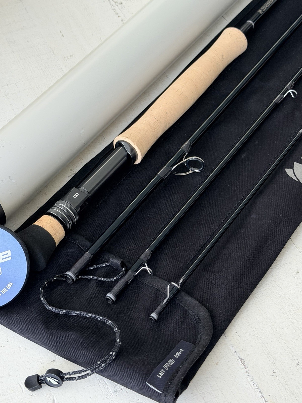 **BEAUTIFUL** 🔥 SAGE R8 SALT 8wt. 9’ft~4Pc FlyRod!! 🔥~LEGENDARY~🔥