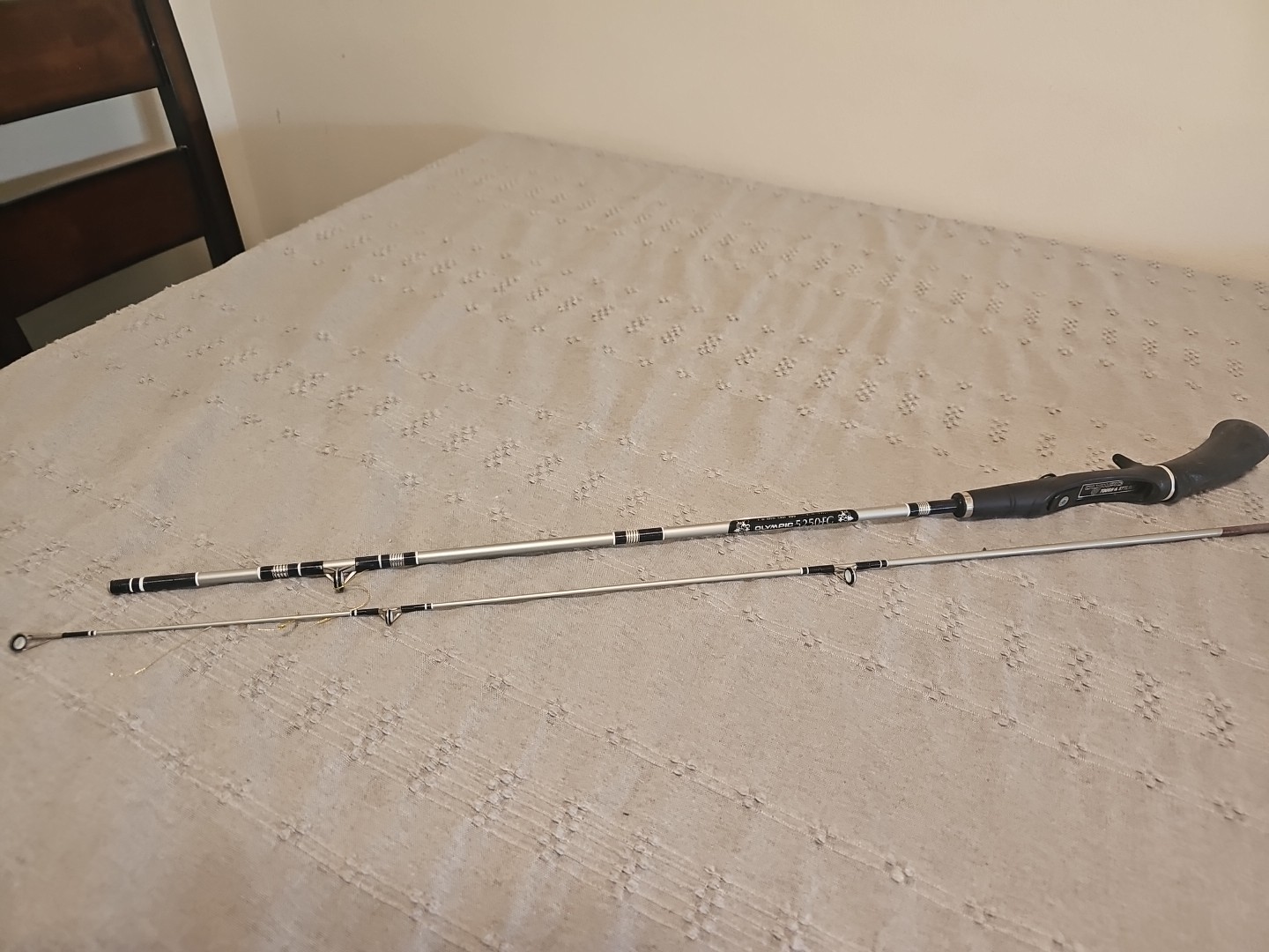 New Olympic 5250-FG Spin Cast Rod
