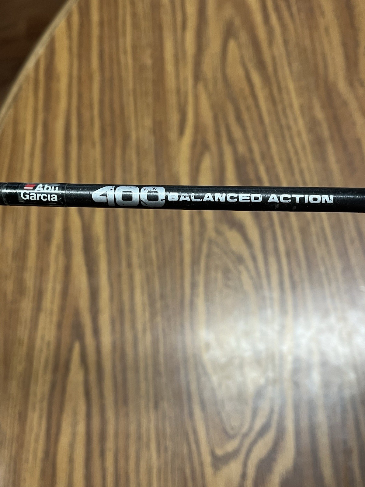 VTG Abu Garcia 400 Balanced Action 5’6″ Ultra Light Action Spinning Rod 2-Piece