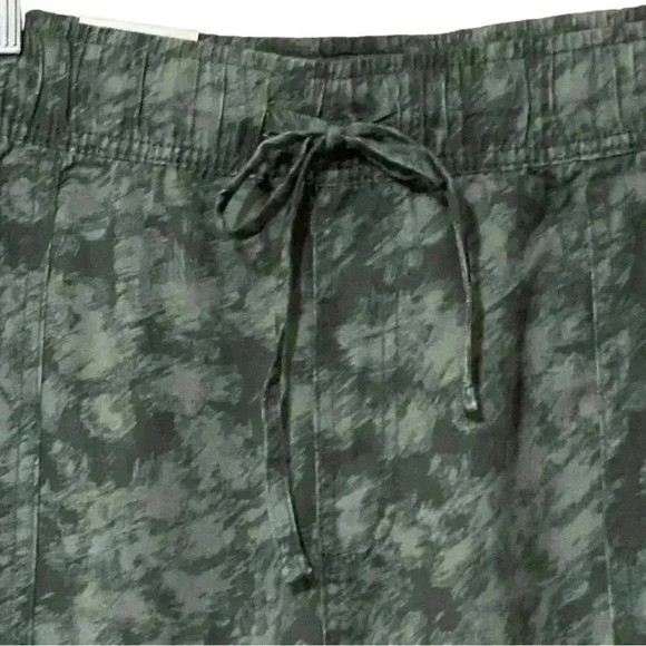 Orvis Women’s Jogger Pants 2XL Green Camo Lyocell Tapered High Rise NWT Pockets