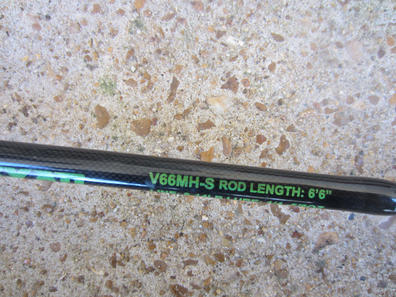 Vexan bass fishing rod V66MH-S 6’6″ 8-14 lb line 1/4-5/8 oz lure EUC