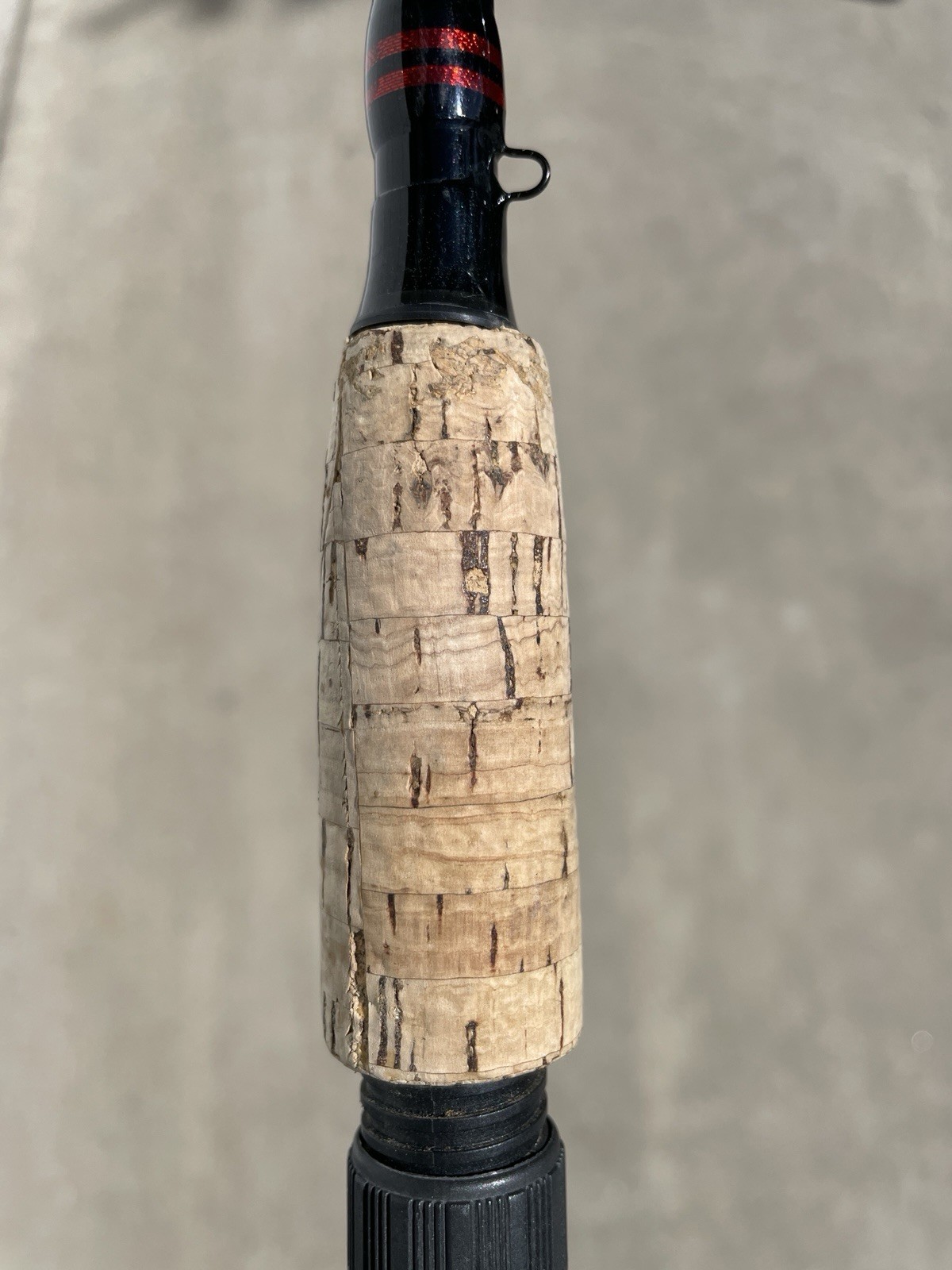 Cabela’s IM6 Pro-Guide Medium Action 9’ Cork Handle PGC905-2 Casting Rod – NICE