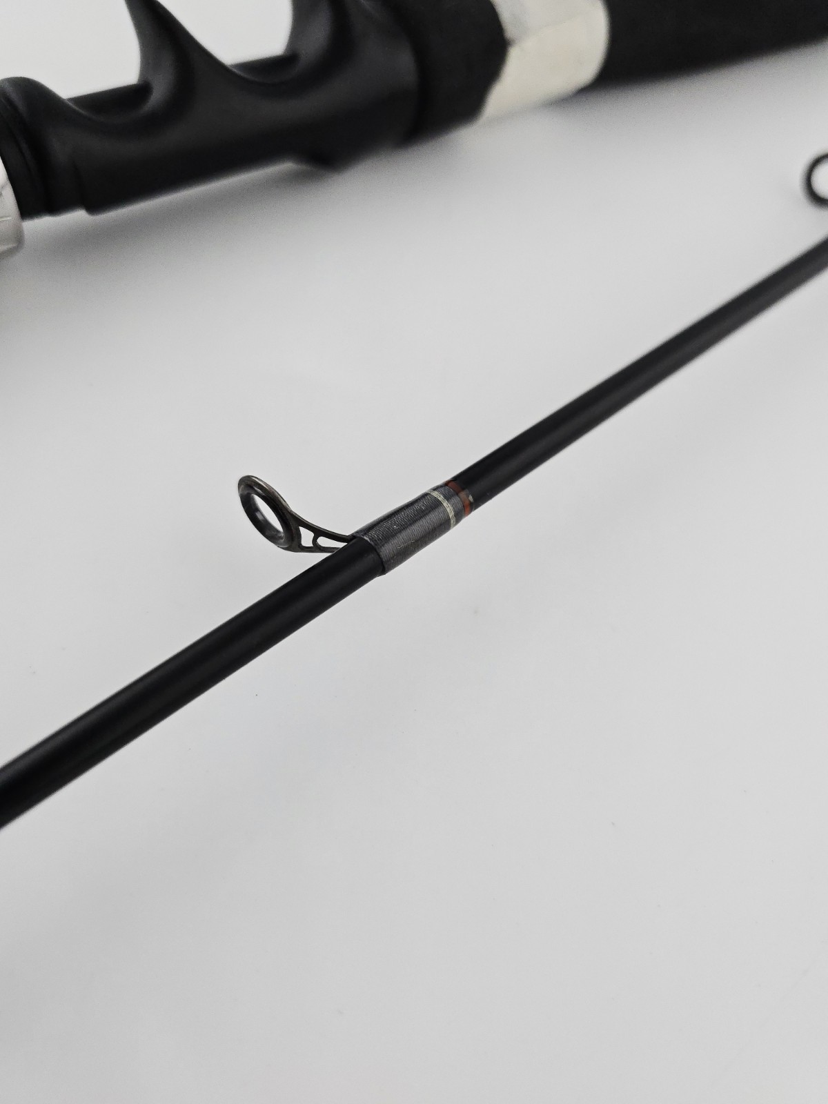Rhino Titanium RHTC602M 6′ 2pc Medium/ Action Casting Rod