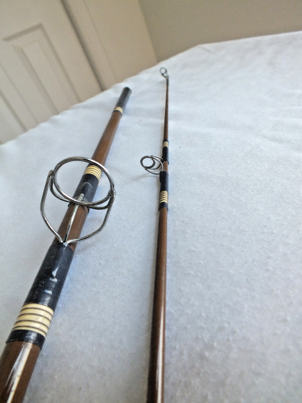 garcia conolon fishing rod 2452 med action spinning rod 2 piece 7′ ft live fiber