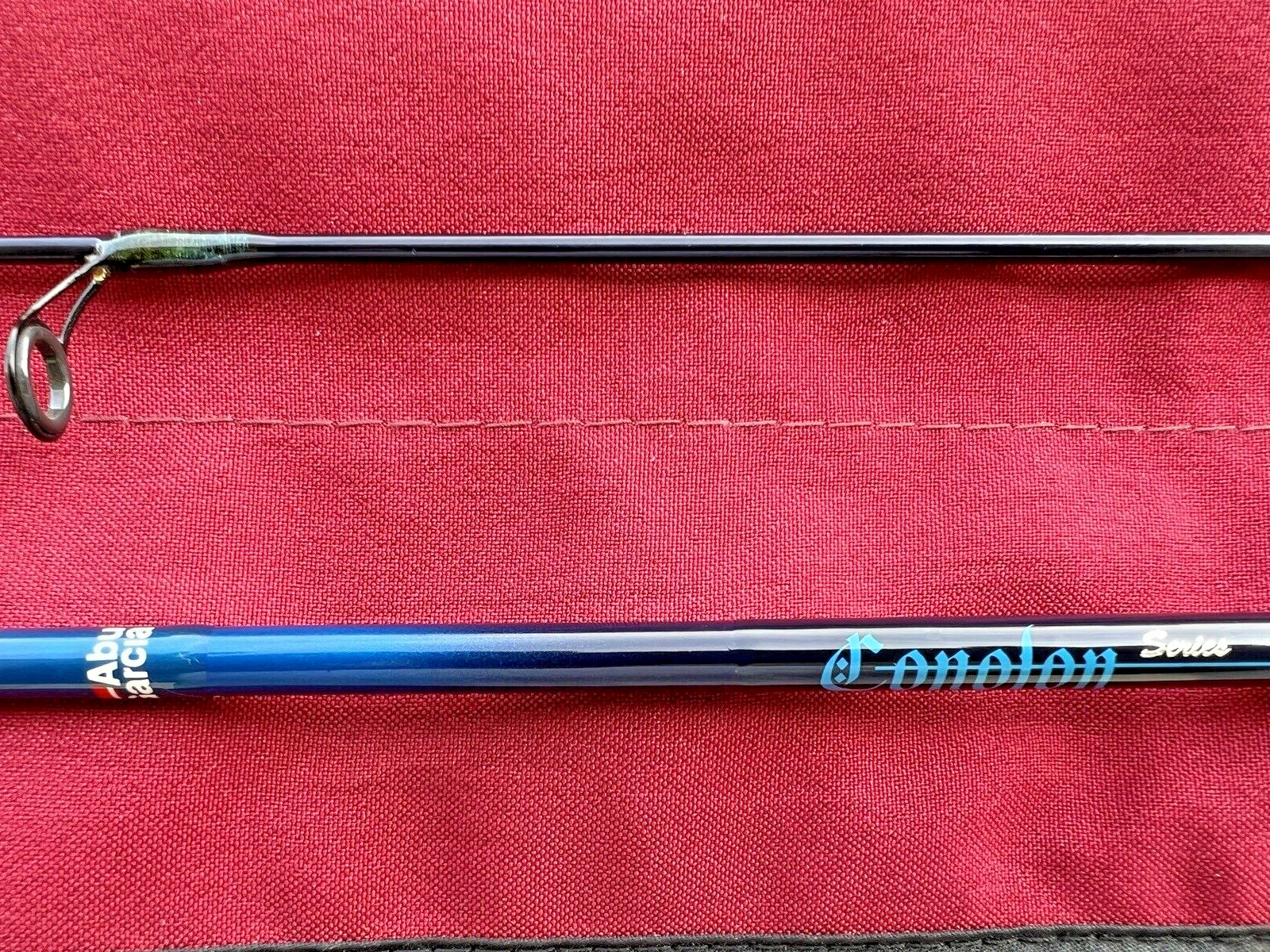 ABU Garcia Conolon 7’ 10-30g Two-Piece Graphite Rod With Carrying Bag Mint Cond.
