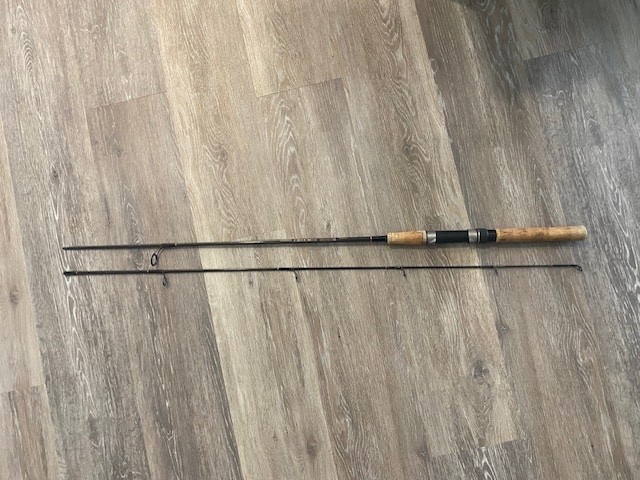 Shakespeare Liberty SP1990 6’6″ Med Action 2 Pc 98% Graphite Spinning Rod