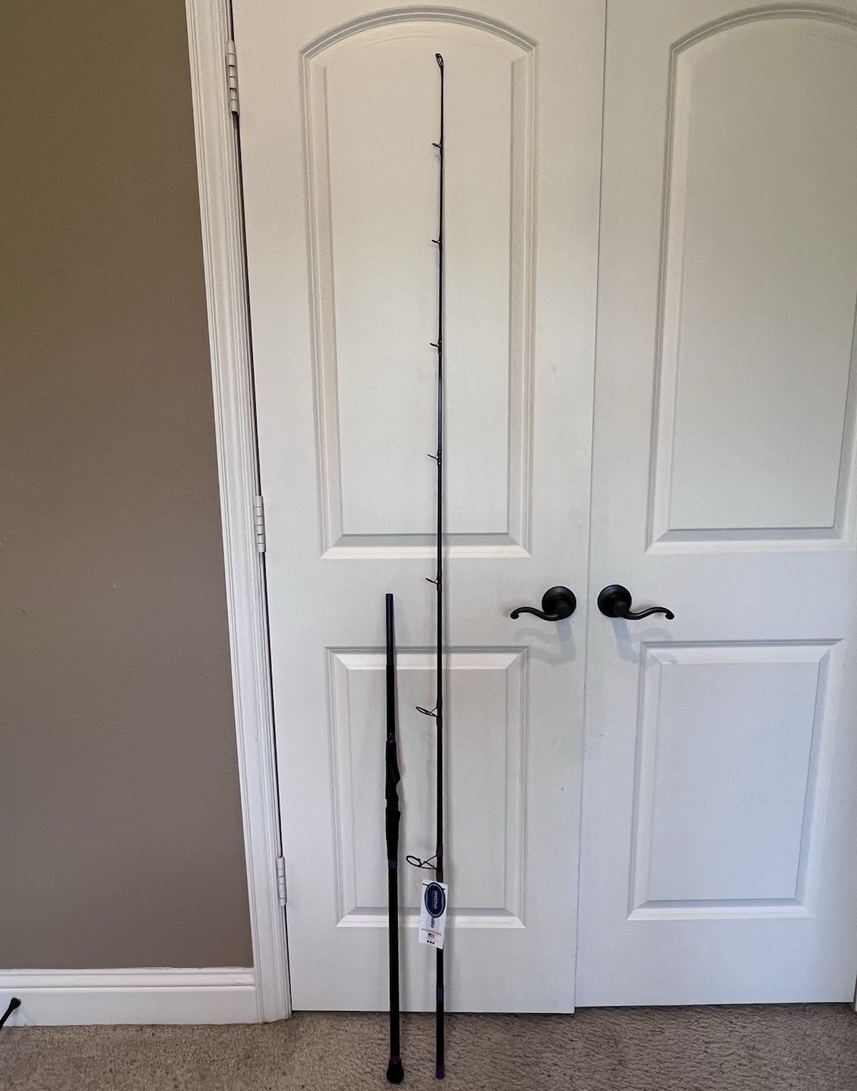 TFO Purple Haze 9ft Spinning Surf Rod 2pc MH Fast Graphite PHS 904-2 GLoomis