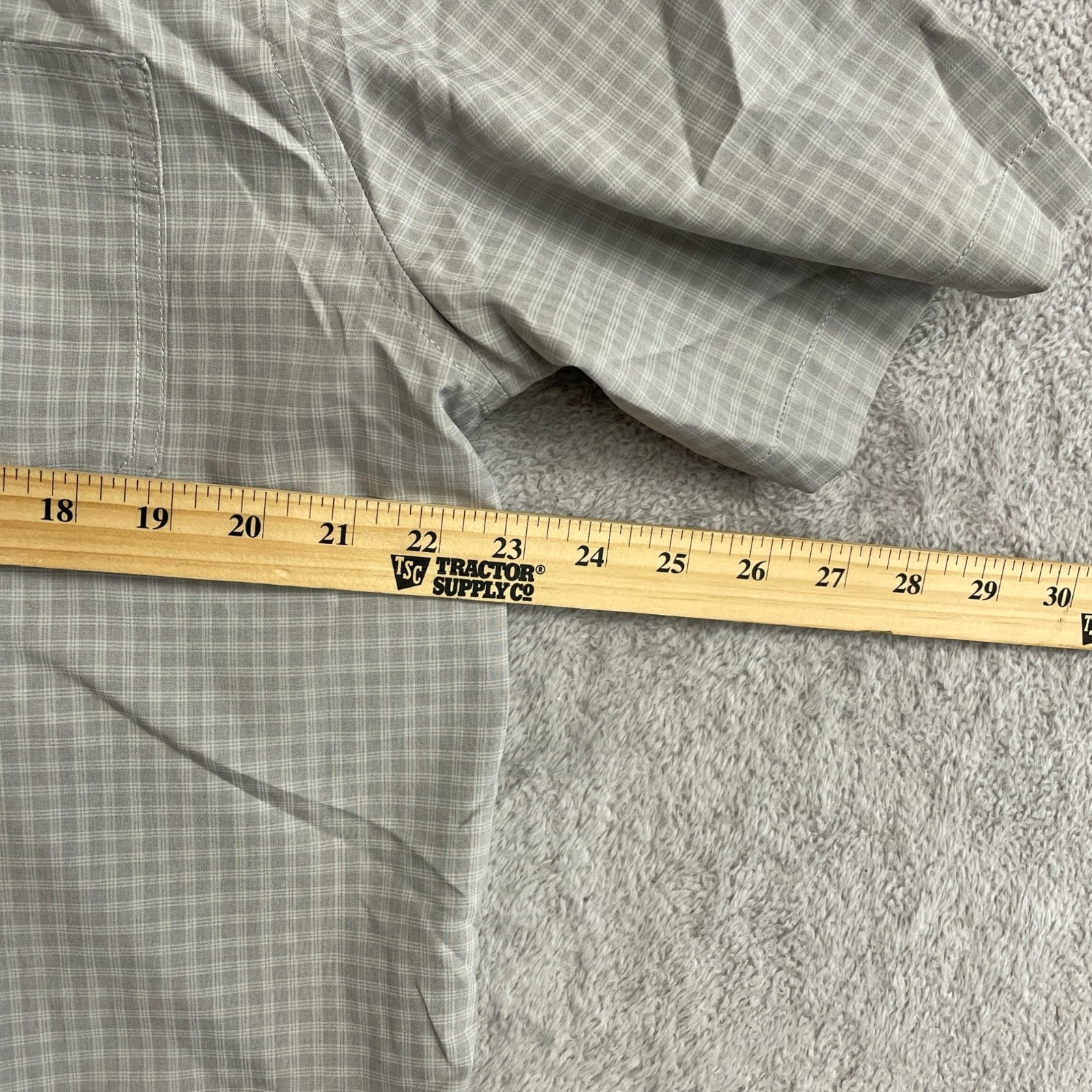 NWOT Orvis Men’s L Gray Short-Sleeve Button-Down Shirt Outdoor J2035