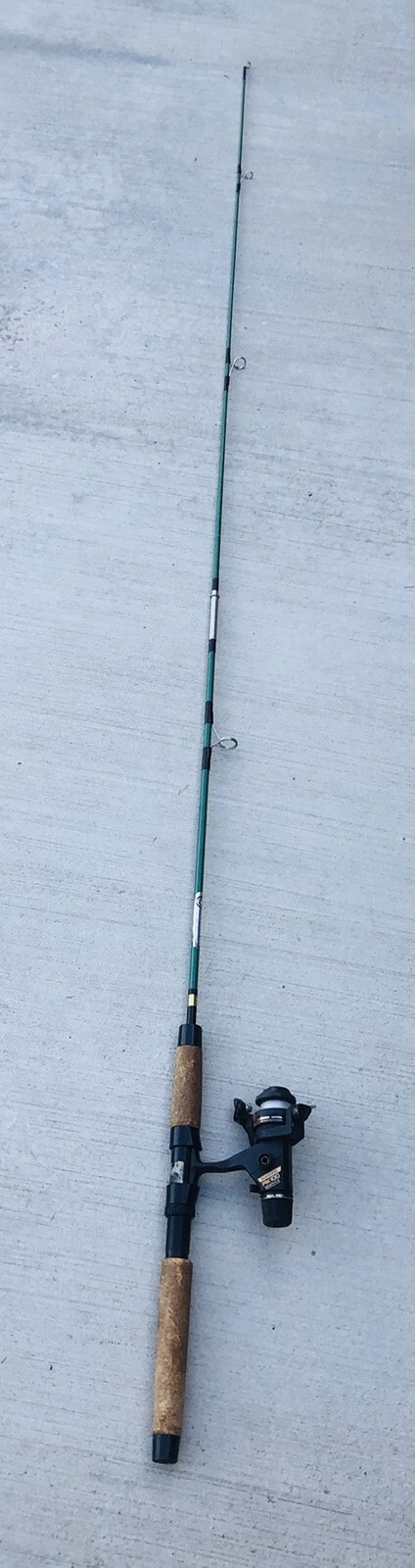 Vintage Pro Master No. 50 2 Piece 5’6” Fishing Rod With Shimano FX100 Reel