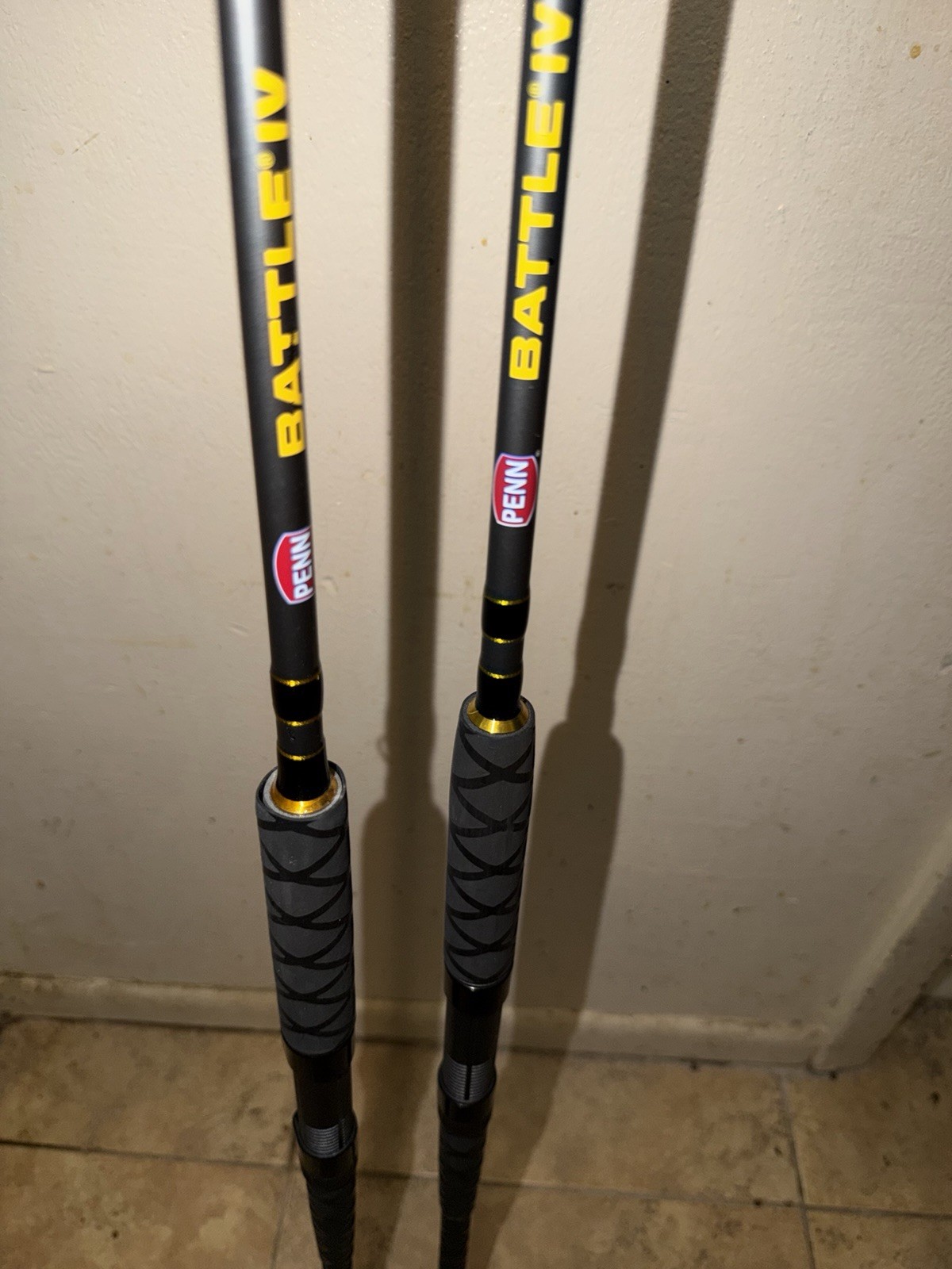 PENN BATTLE IV SPIN RODS 8′ 2 PC BTLIV1225S802MH 12-25 LB MONO 20-40 BRAID PAIR