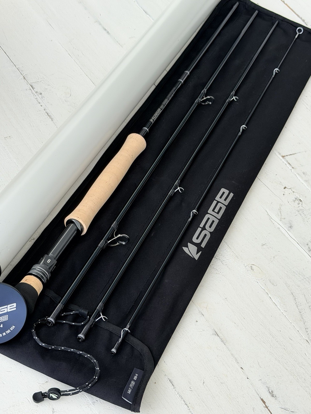 **BEAUTIFUL** 🔥 SAGE R8 SALT 8wt. 9’ft~4Pc FlyRod!! 🔥~LEGENDARY~🔥