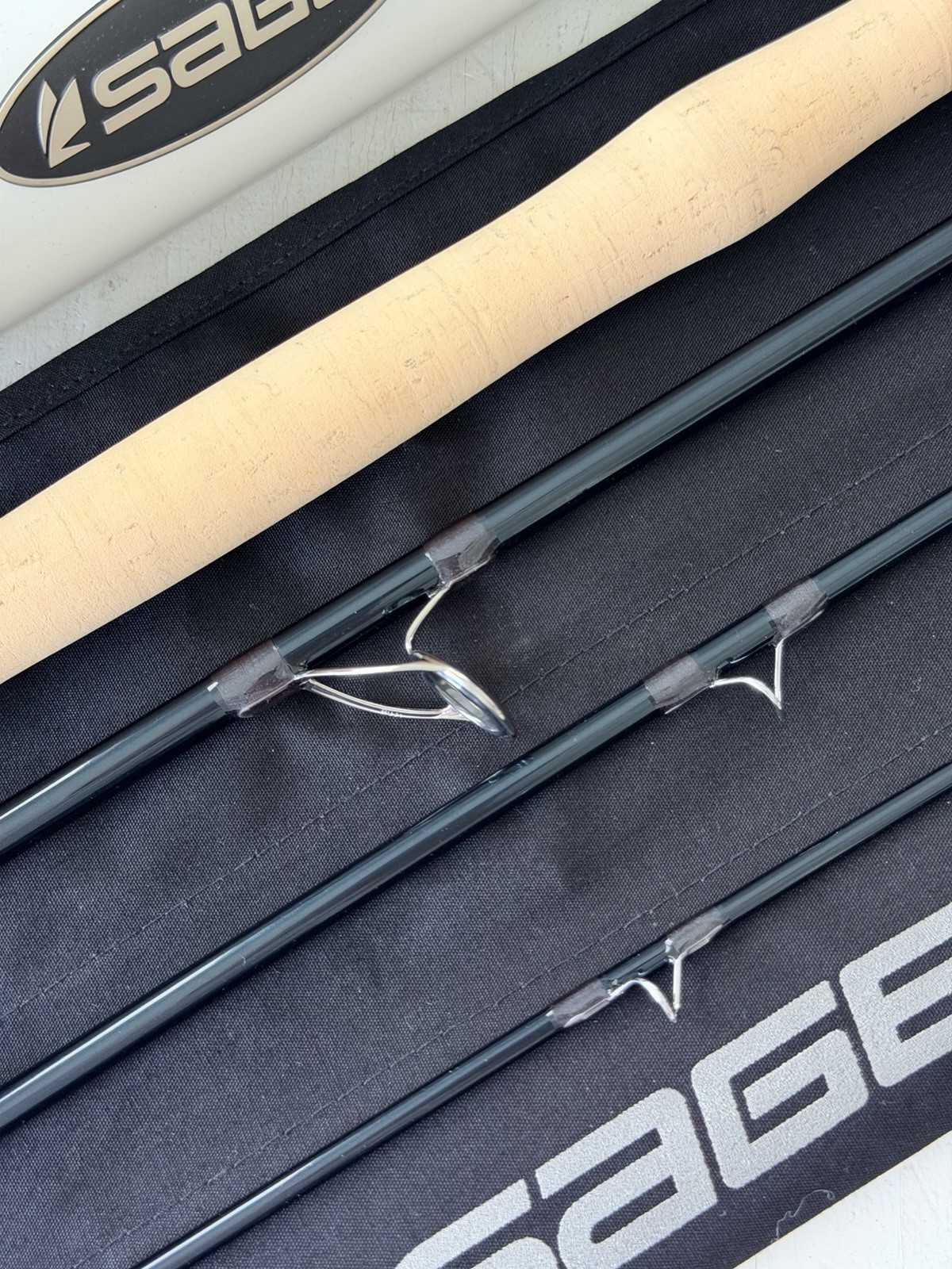 **BEAUTIFUL** 🔥 SAGE R8 SALT 12wt. 9’ft~4Pc FlyRod!! 🔥~LEGENDARY~🔥