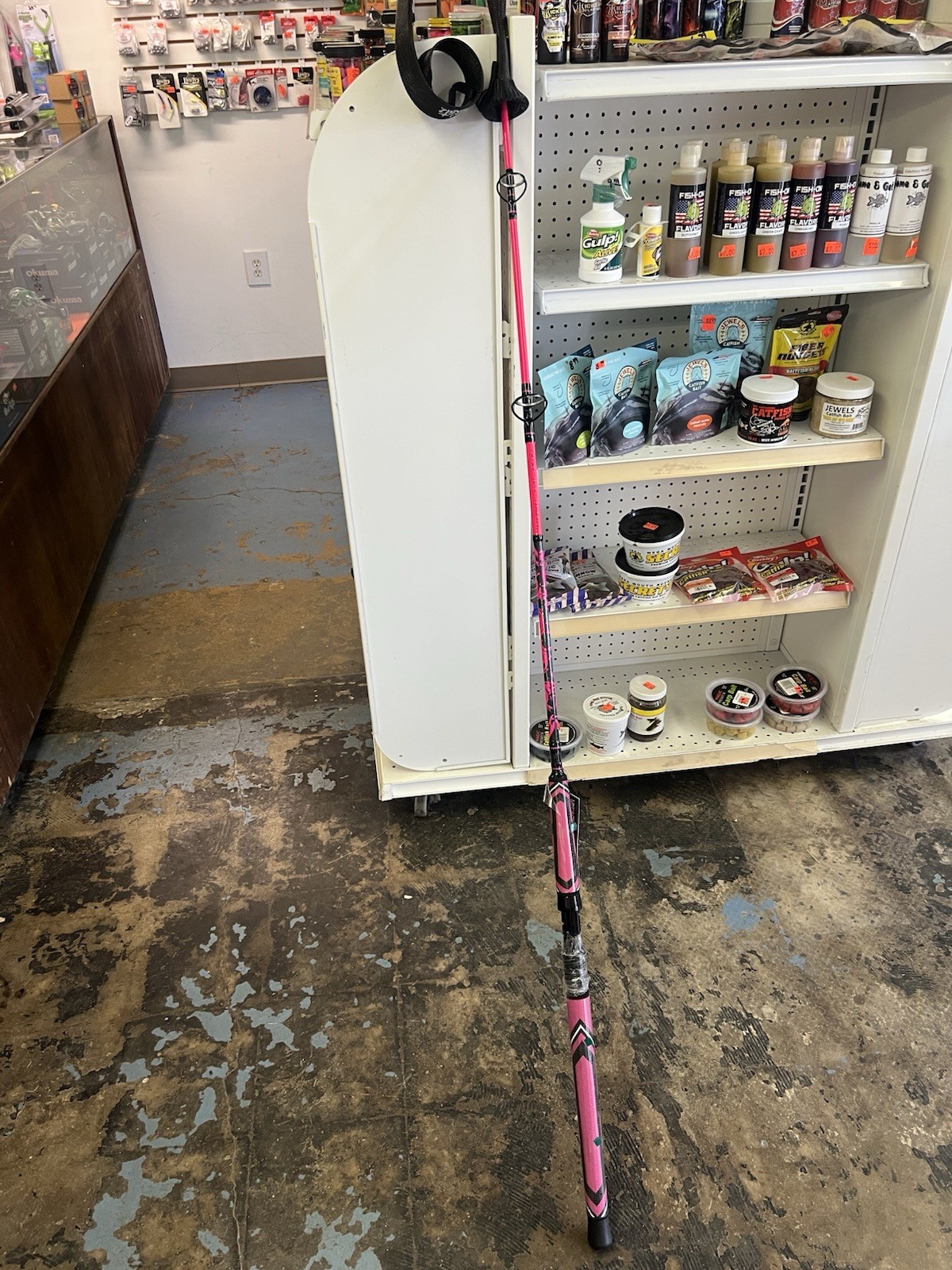 MadKatz Legacy Pink Spinning Rod