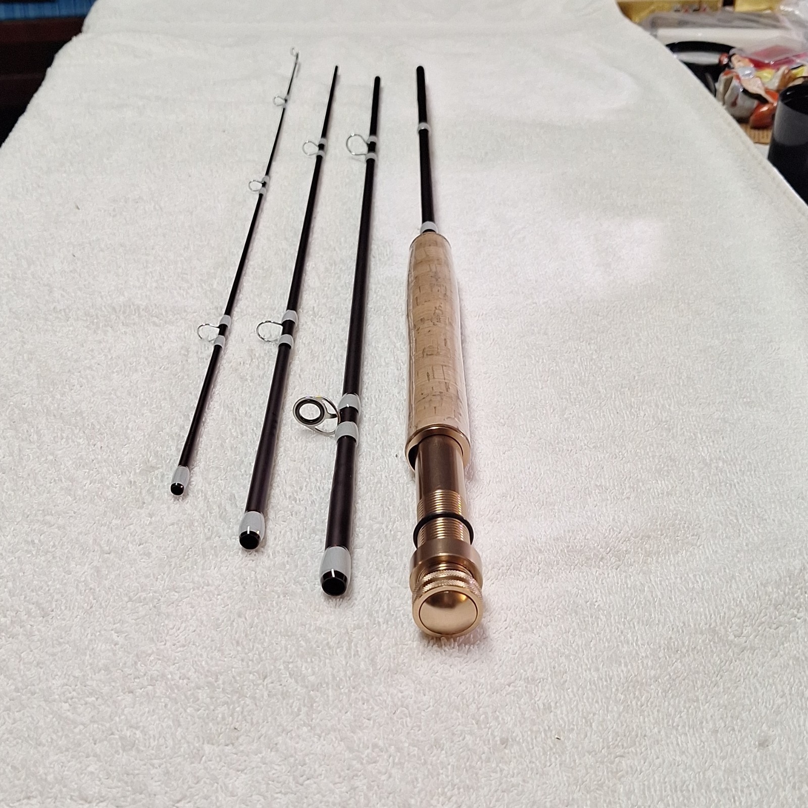 sea chaser Fly Fishing Rod 6 ft 6 in 4 Piece Full Cork Handle Brown/Gold