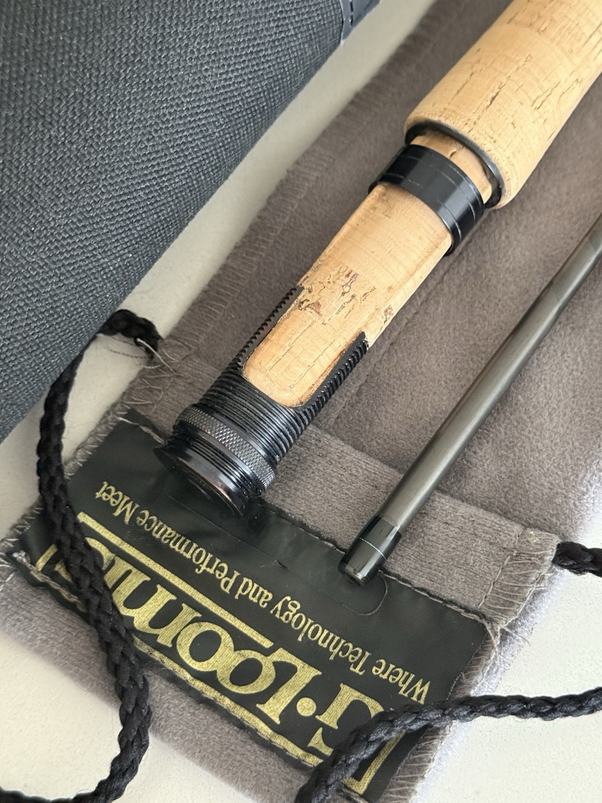 **BEAUTIFUL** 🔥 G LOOMIS OG Classic GLX 4wt. 8’10”in~2pc fly rod!!! 🔥