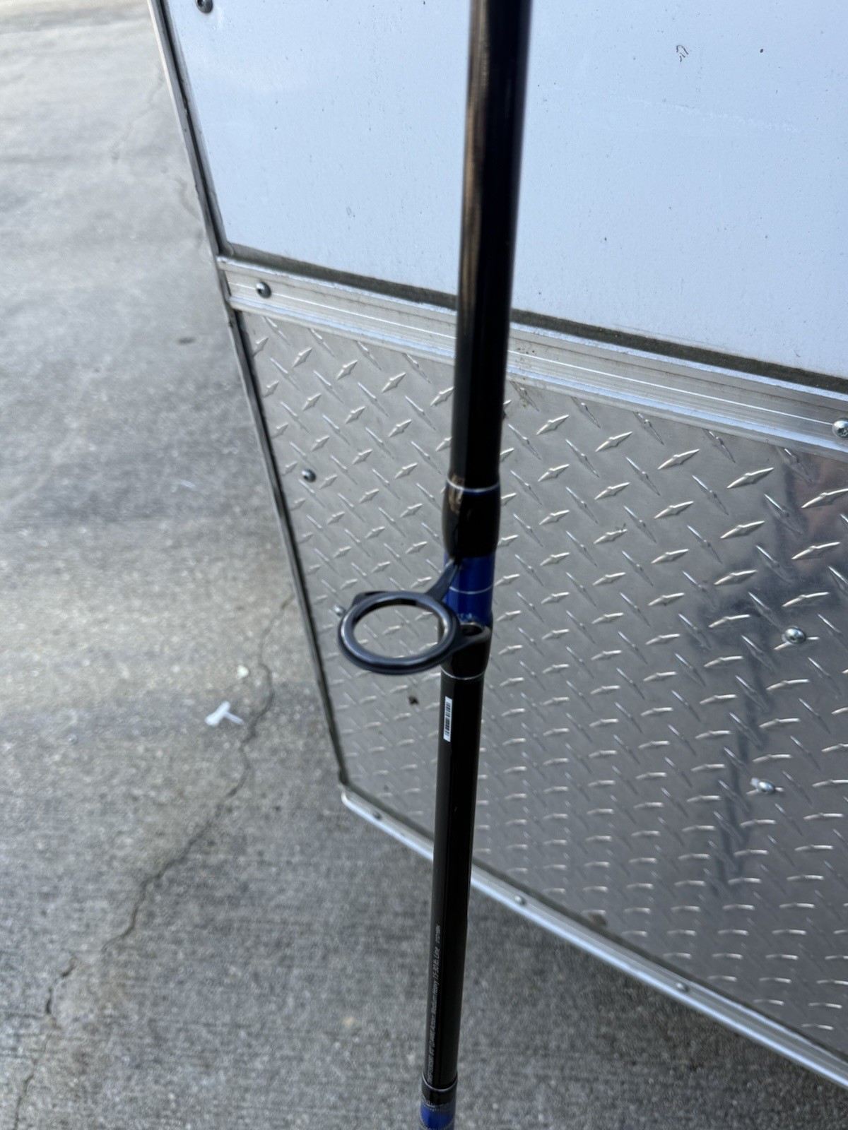 Shakespeare TIDEWATER TWSF1530S80 8′ 0″ Medium Heavy Action 2-Piece Spinning Rod
