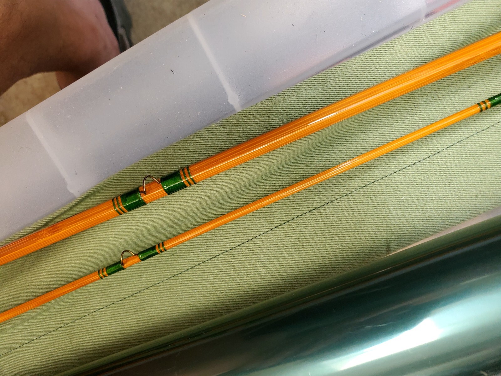 New Pezon Et Michel Bamboo Rod FRANCE 8’6″ 2pc w/2Fighting Buttons-tube-Sock
