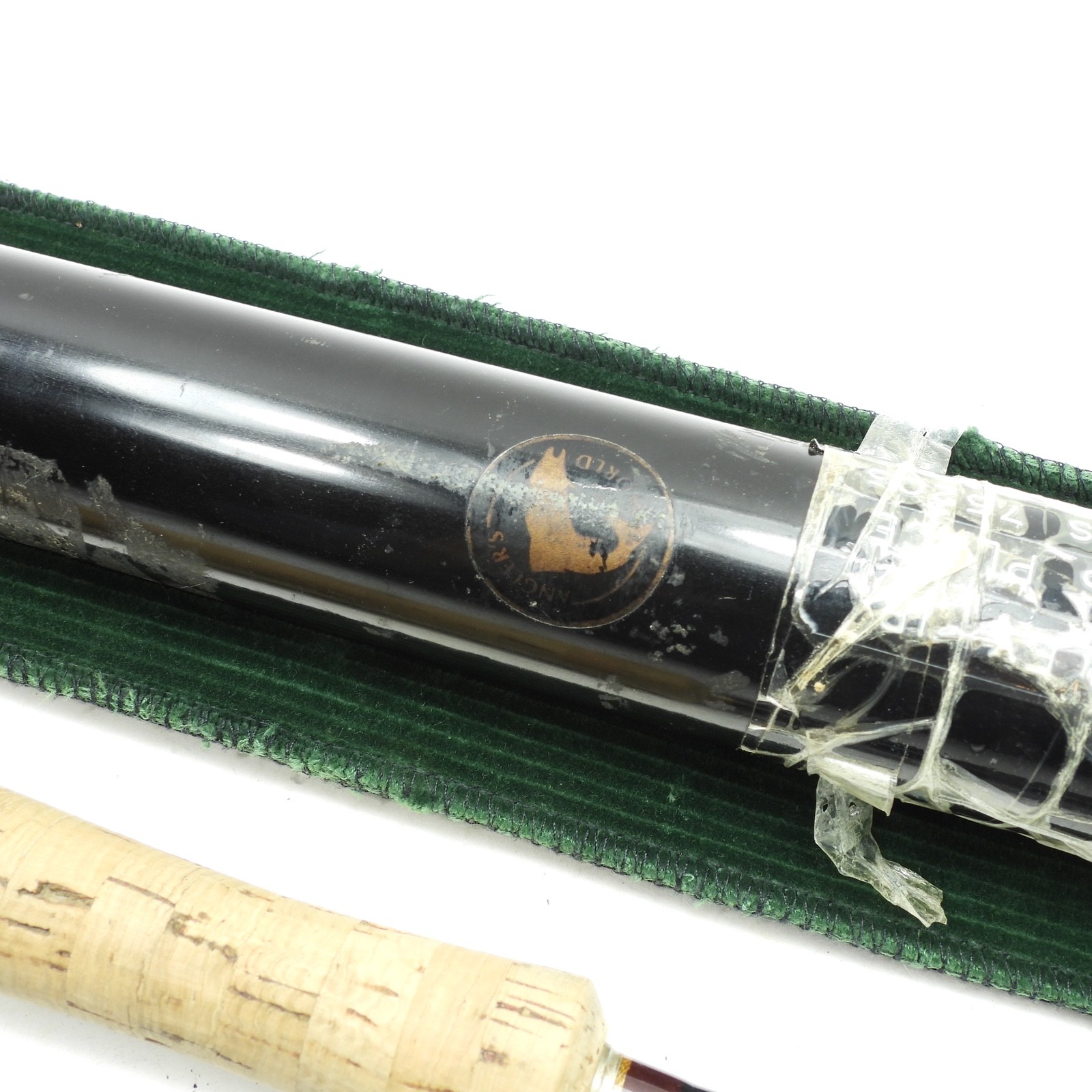 Hunting World “Deluxe Model” Super Lite IM6 Graphite Fly Rod. 10’ 8wt.