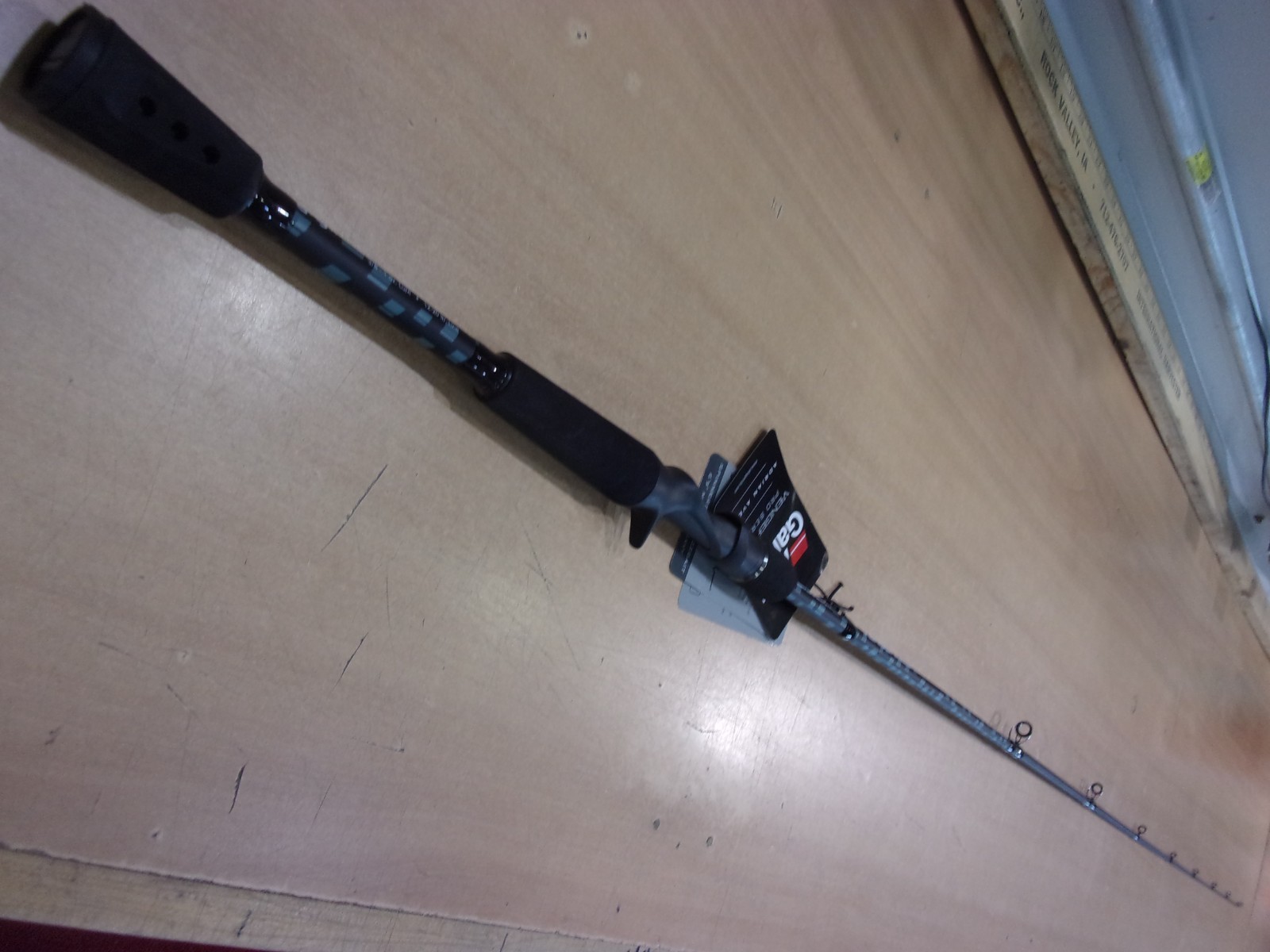 ABU GARCIA VENGEANCE PRO CASTING ROD 6 foot 9 inch Medium Heavy power