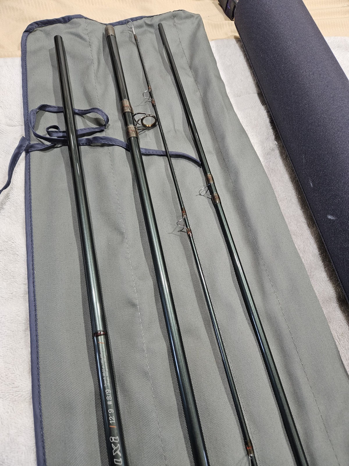guideline Lxi Spey fly rod 12’9 8/9