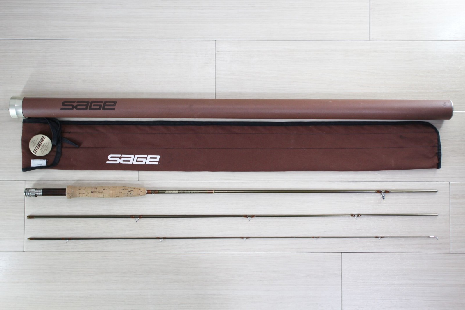 SAGE SLT 383-3 Fly Rod 8’3” #3 3pc Graphite IIIe Light Line w/ Tube Sock M90