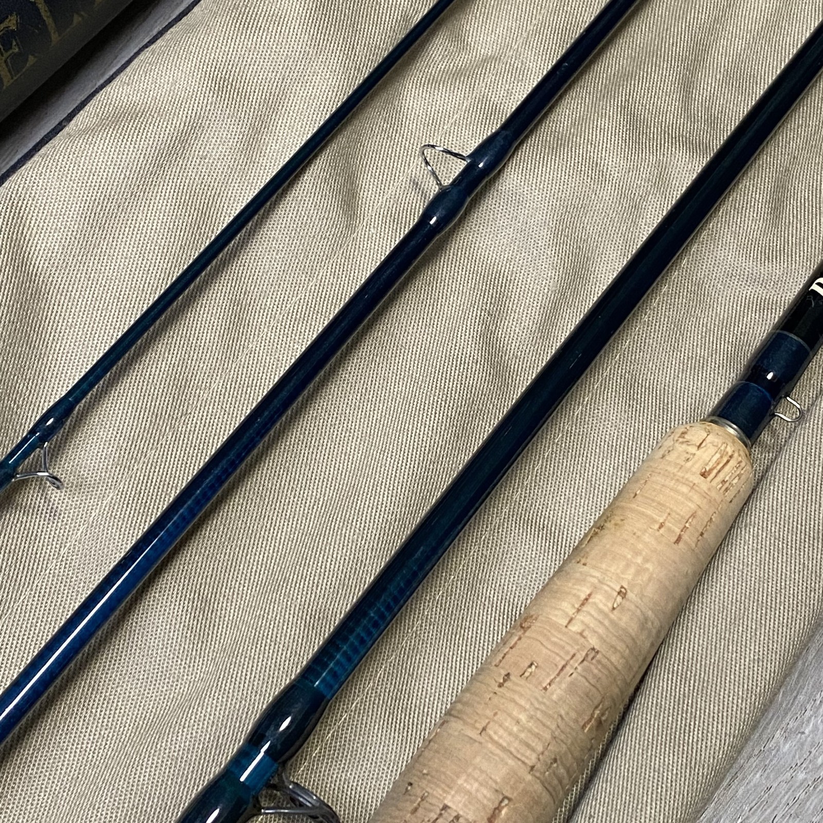 [Excellent] Powell LGA 905-4 9’0” 5wt Fly rod w/sock Tube