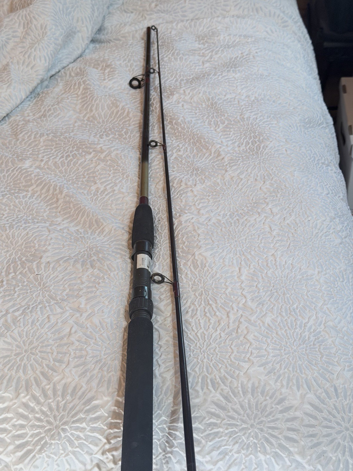 Sengsun 6’6″ Medium Action Fishing Rod 2-Piece Graphite CPG-2S66M