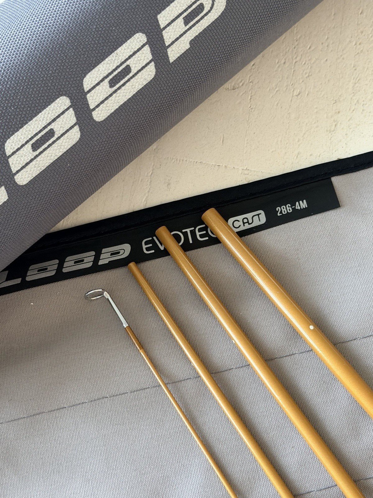 **BEAUTIFUL**🔥 LOOP EVOTEC Cast 2wt. 8’6”in/4pc Flyrod!! 🔥~LEGENDARY~🔥