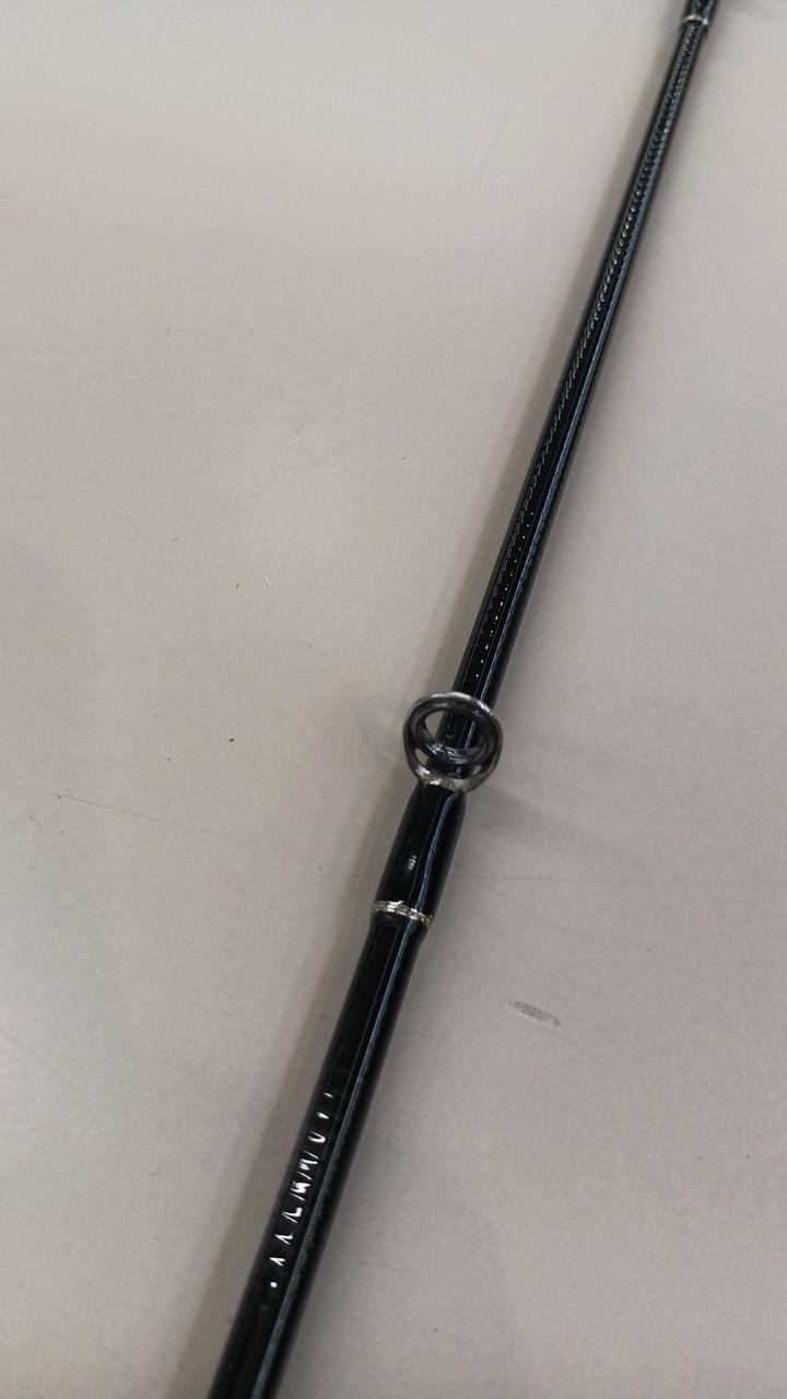 Yamaga Blanks Early105 ERY-105MMH/B Seabass Fishing Rod 10.5ft, 189g, Used