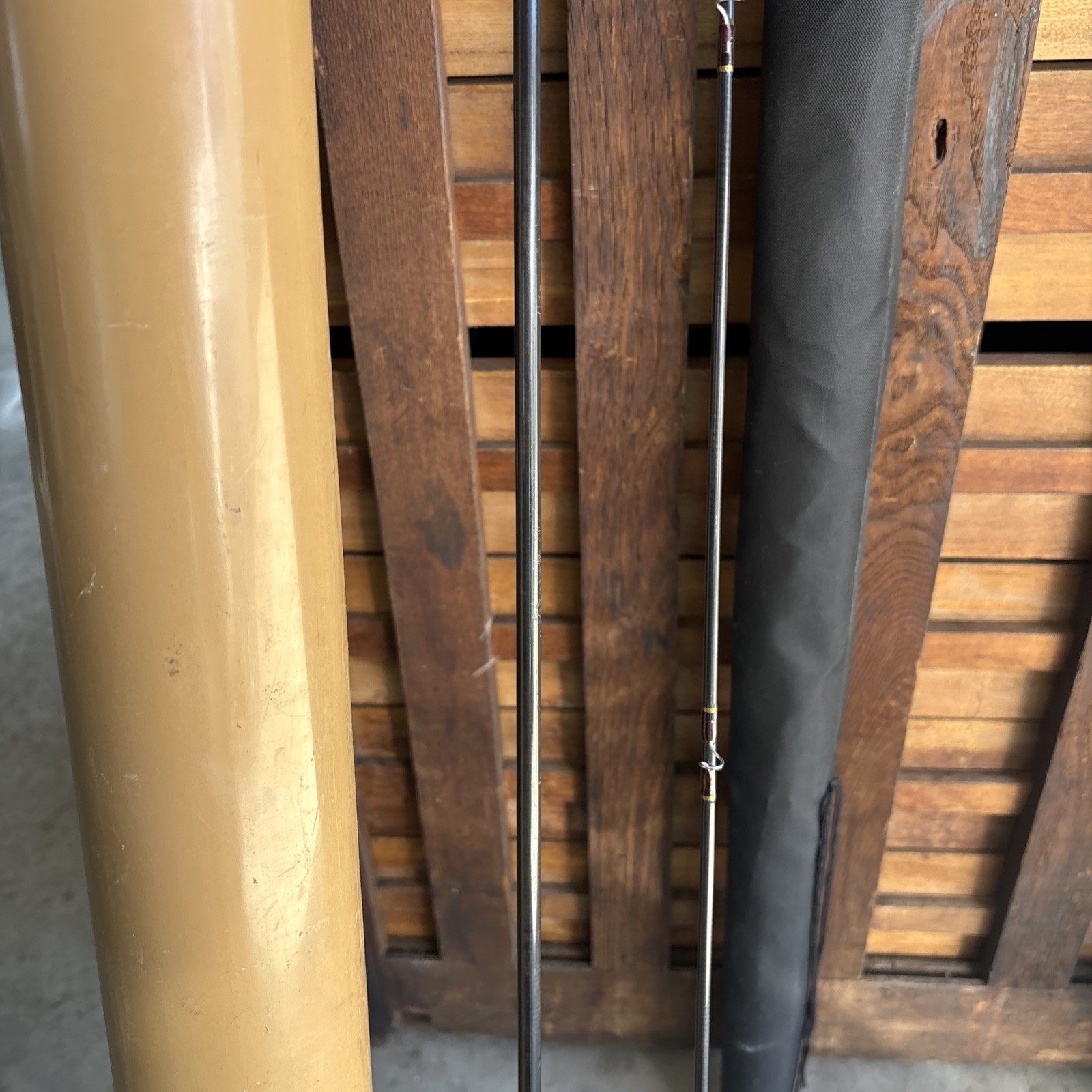 Cabela’s Sweetwater Fly Rod CB-127 8’6″ 6-7 Wt Line Fishing Pile With Hard Case
