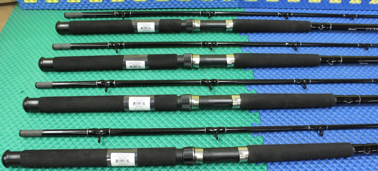 Okuma Classic Pro 10′ 0″ Mooching Rod Chartreuse Tip CPM-10M-CT 4-Pack!