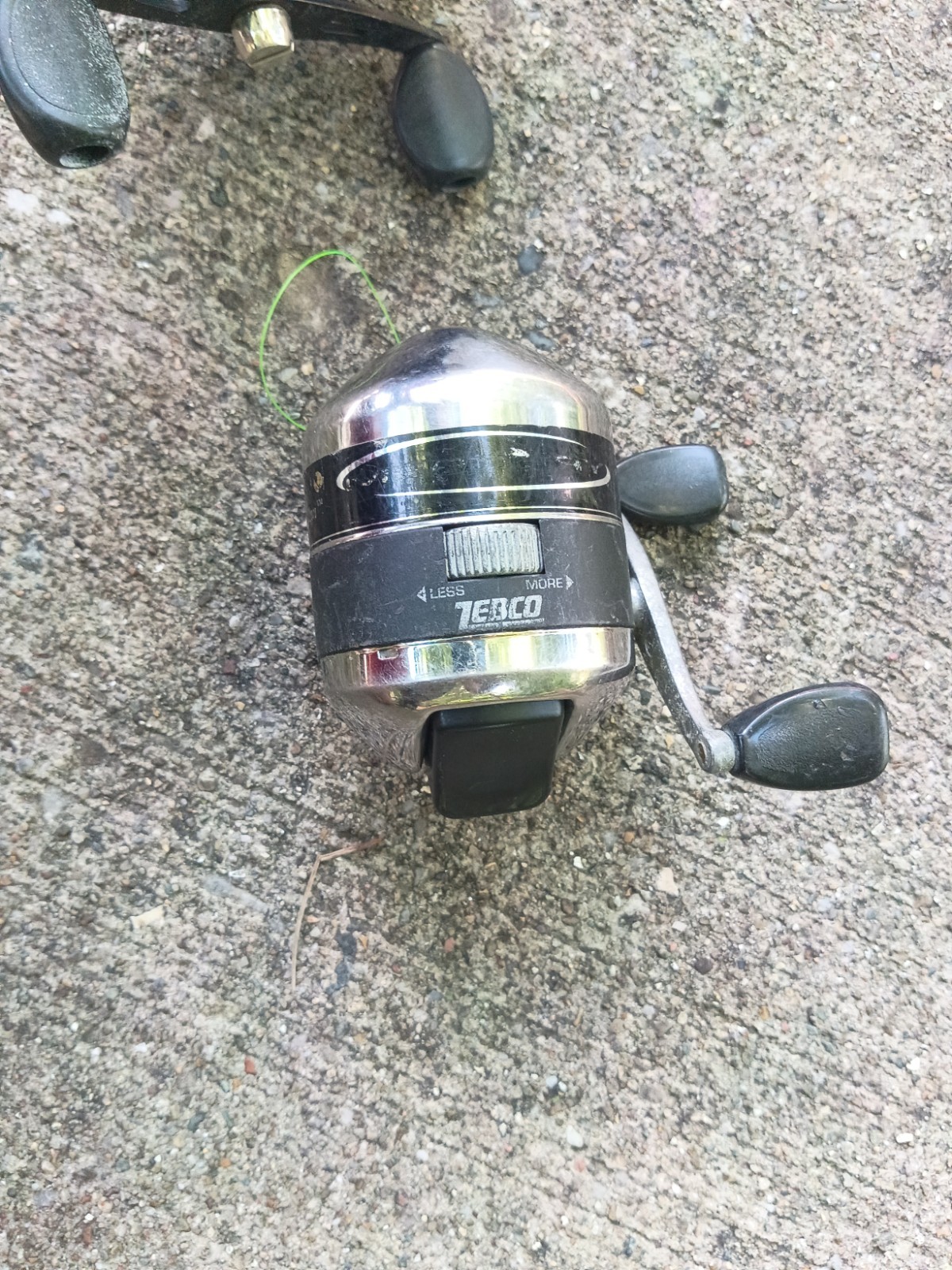Shakespeare Synergy Rod & Reel Cast Spinning Fishing Reel Pole