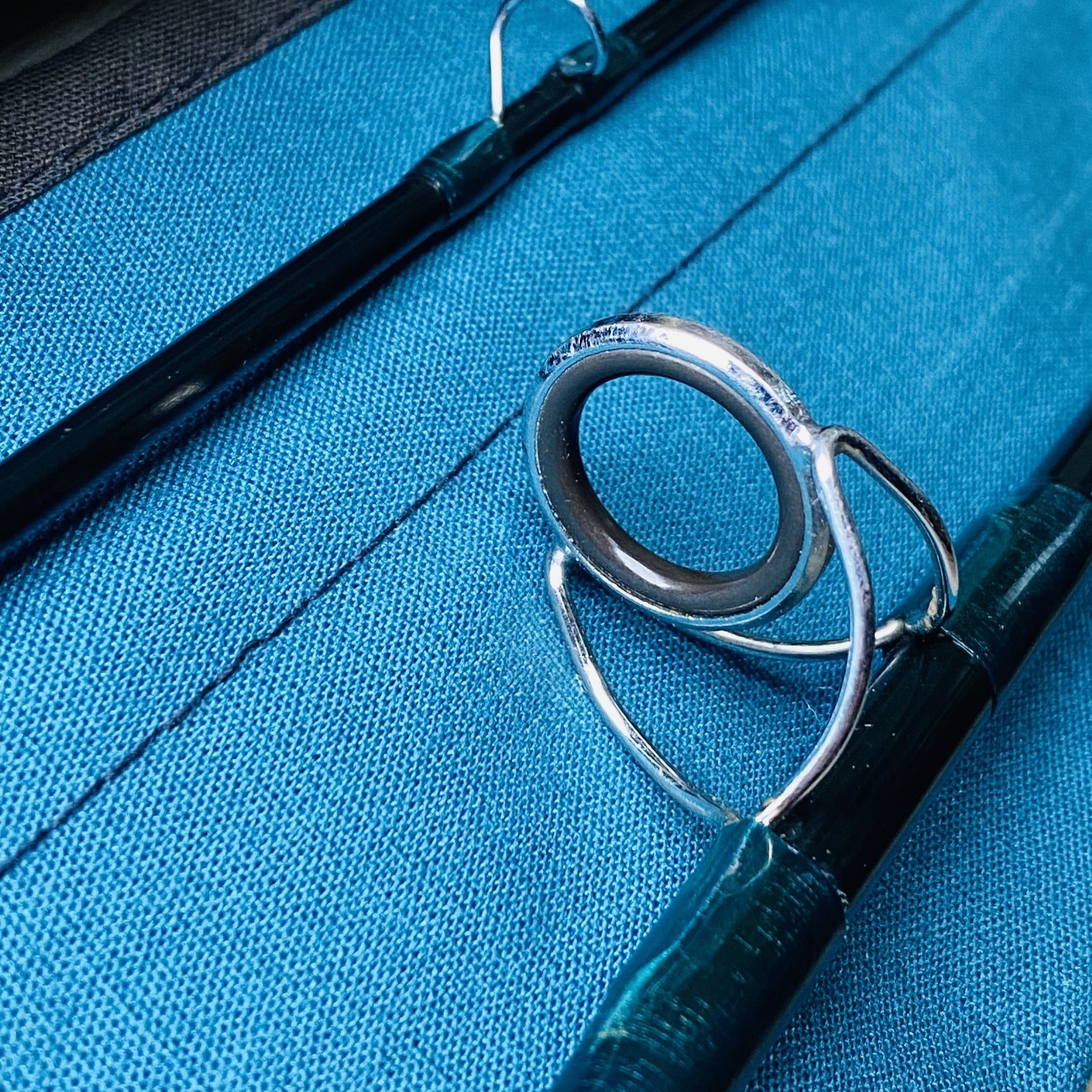 Sage Graphite IV 890 SP+ Fly Rod. 9 8wt. W/ Tube Sock.