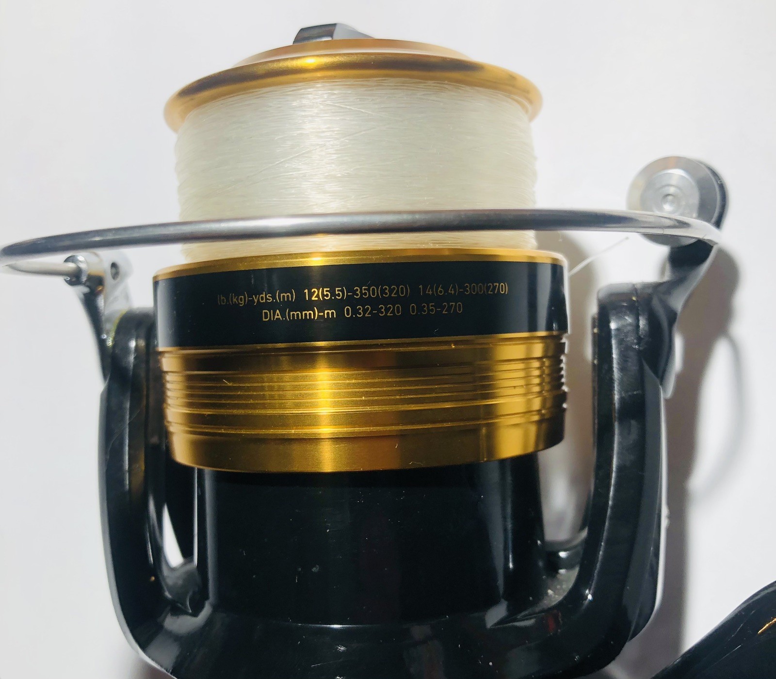 DAIWA D WAVE (DWA F802 MFS) 8’0″ 2 PC Med 12-25LB Spinning Rod & 4500 Reel New