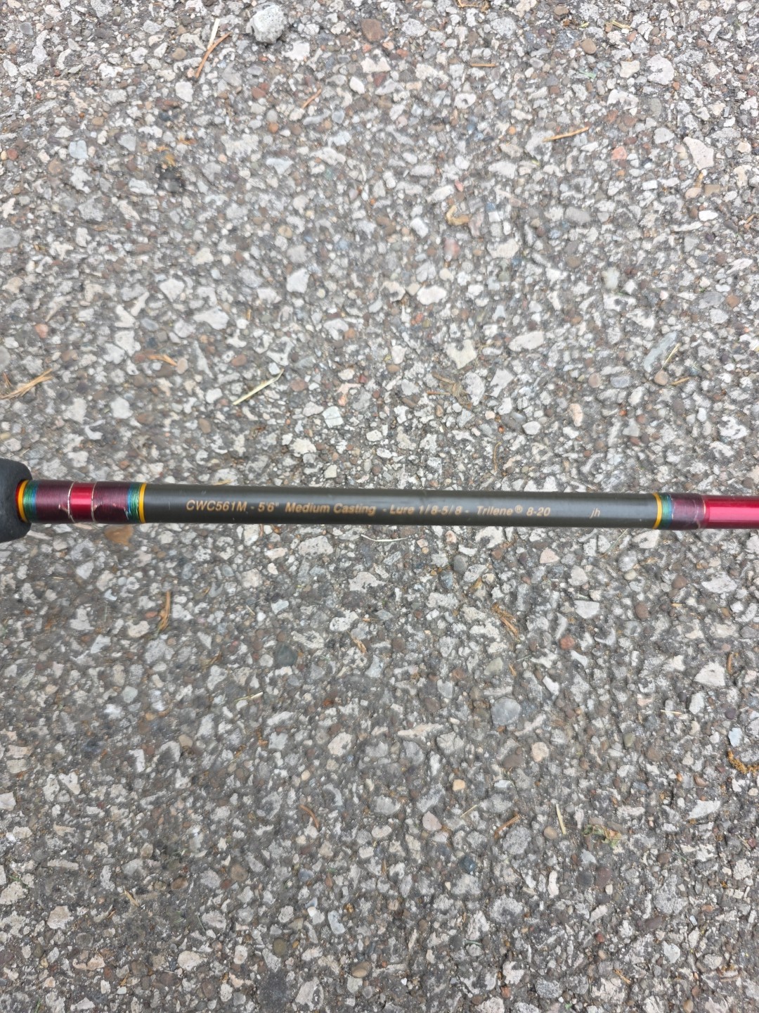 Berkley Cherrywood Graphite CWC561M 5′ 6″ Medium Action 1-Piece Casting Rod.