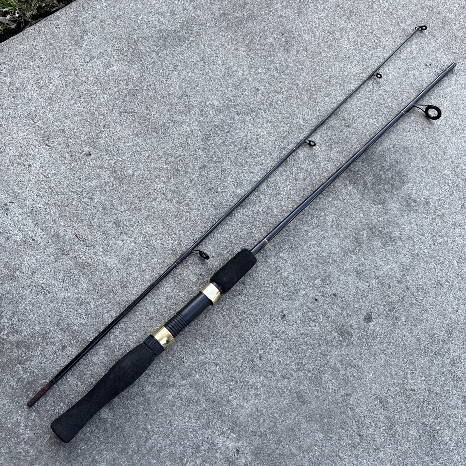 Shakespeare SP 50-2UL 5’ 2-Piece Fishing Spinning Rod Ultra Light Action 2-6lb