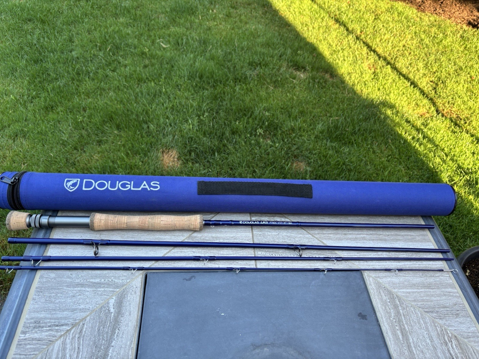 Douglas LRS 7904 9ft 7wt 4pc Freshwater Fly Rod – Blue
