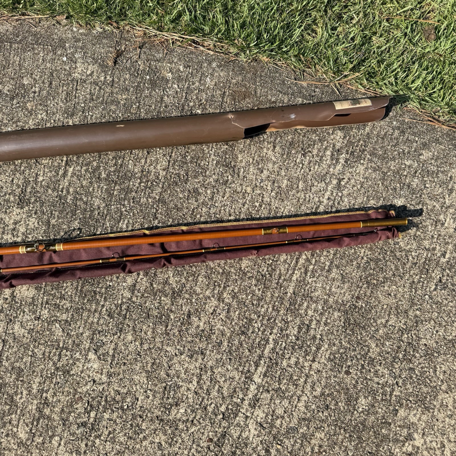 Vtg St. Croix 7090 XLM Fiberglass Fly Rod 9 Foot 2PC, 5oz, 9-10 Line Never Used