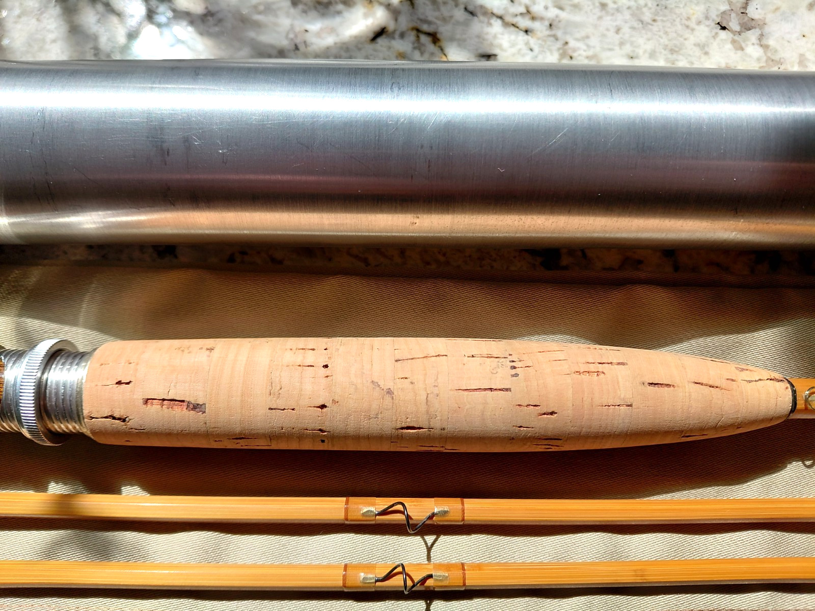 Thomas & Thomas Classic 8″ 6wt 4.8 oz SN# 3707 Bamboo Fly Rod Excellent 97 %