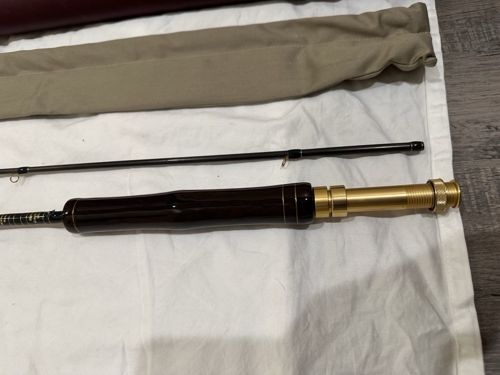 Rare G.Loomis F1085 GLX ” Miracle On The Mat” Rulon Gardner Sydney 2000 fly rod