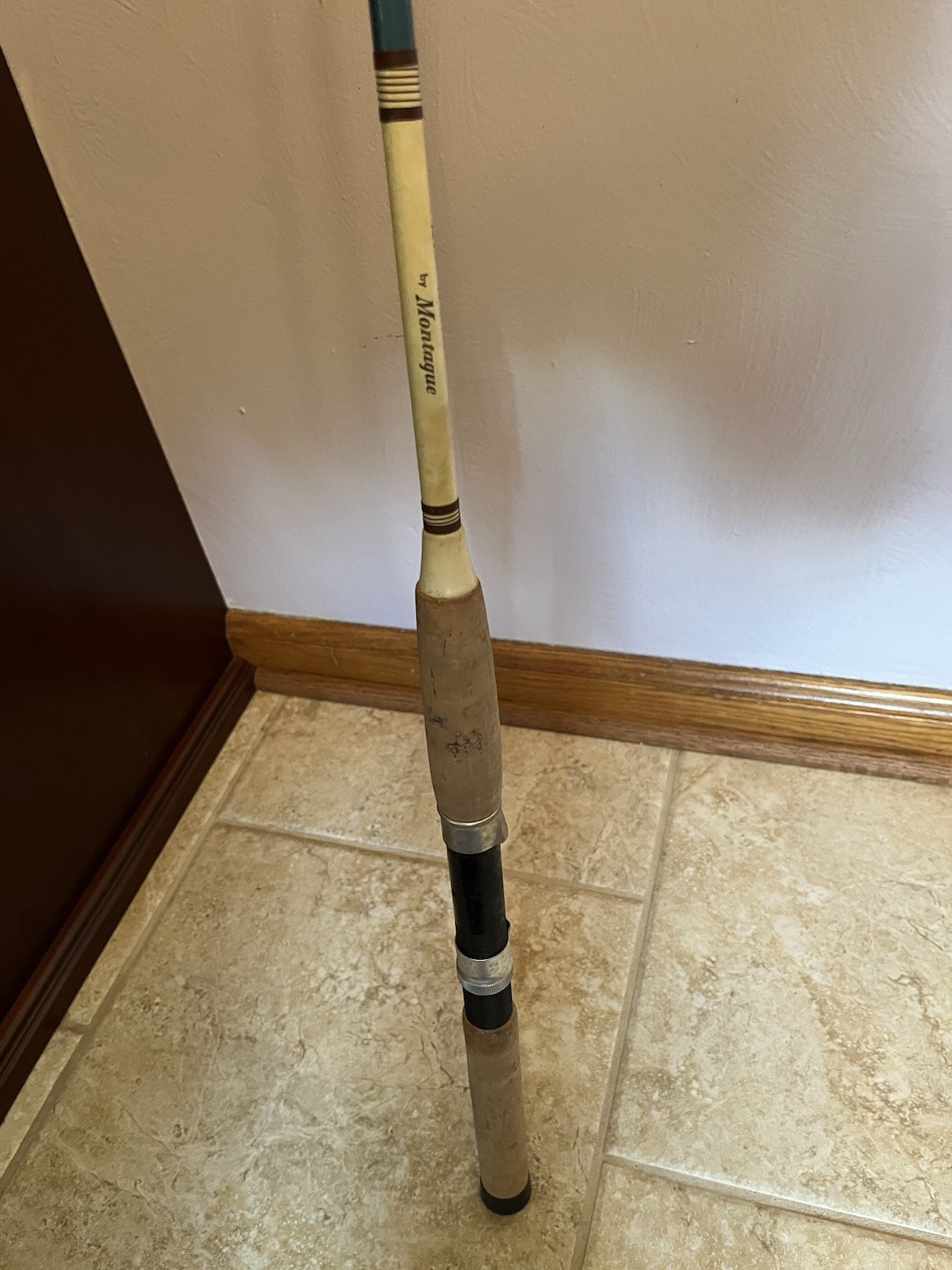 Montague Blue Waters 6 1/2 ft 2-Piece Spinning Rod 45003