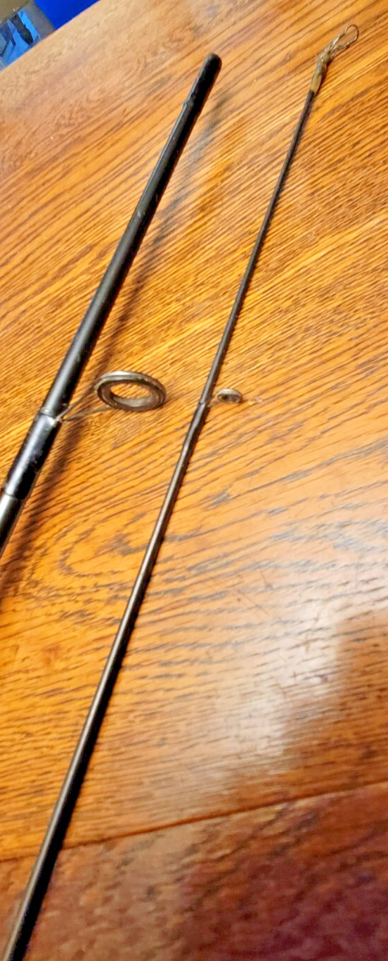Shimano FX-2602A Spinning Fishing Rod 2-Piece 5’ 11″